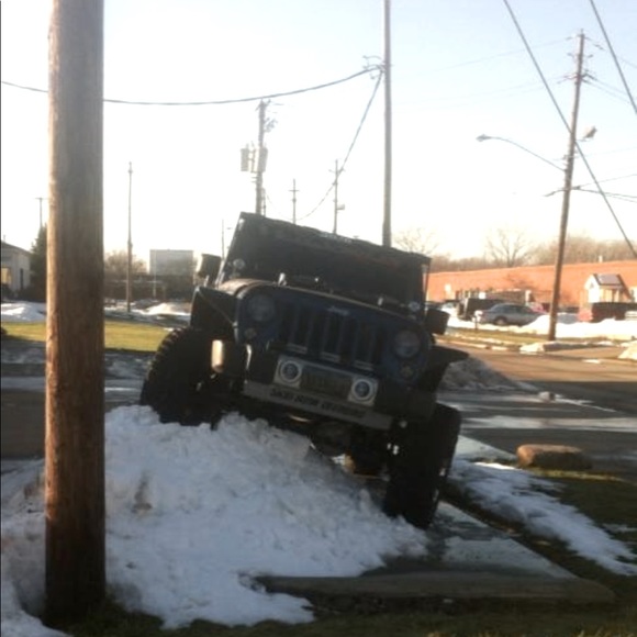 Men’s clothing - Picture 1 of 12